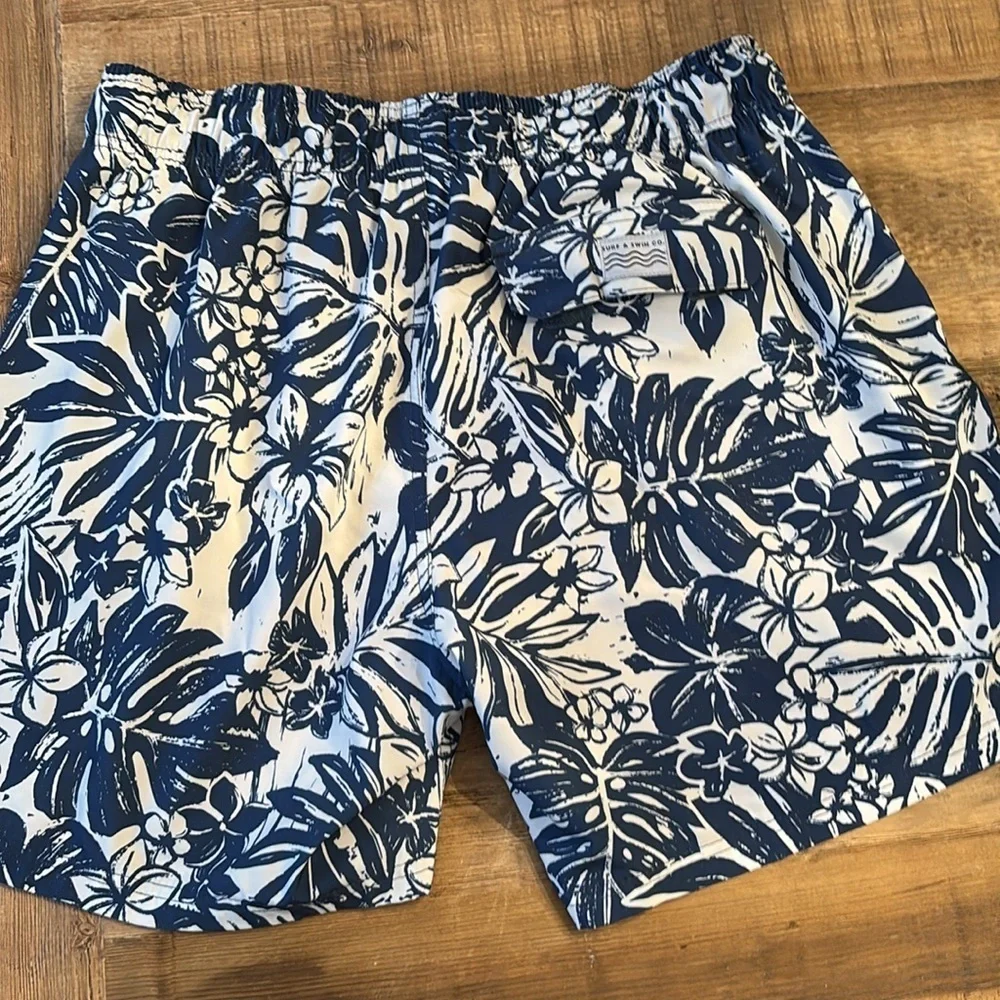 Buckle’s Surf And Swim Swimsuit Trunks. Men’s Sz-L. Hawaiian | Aloha | Preppy